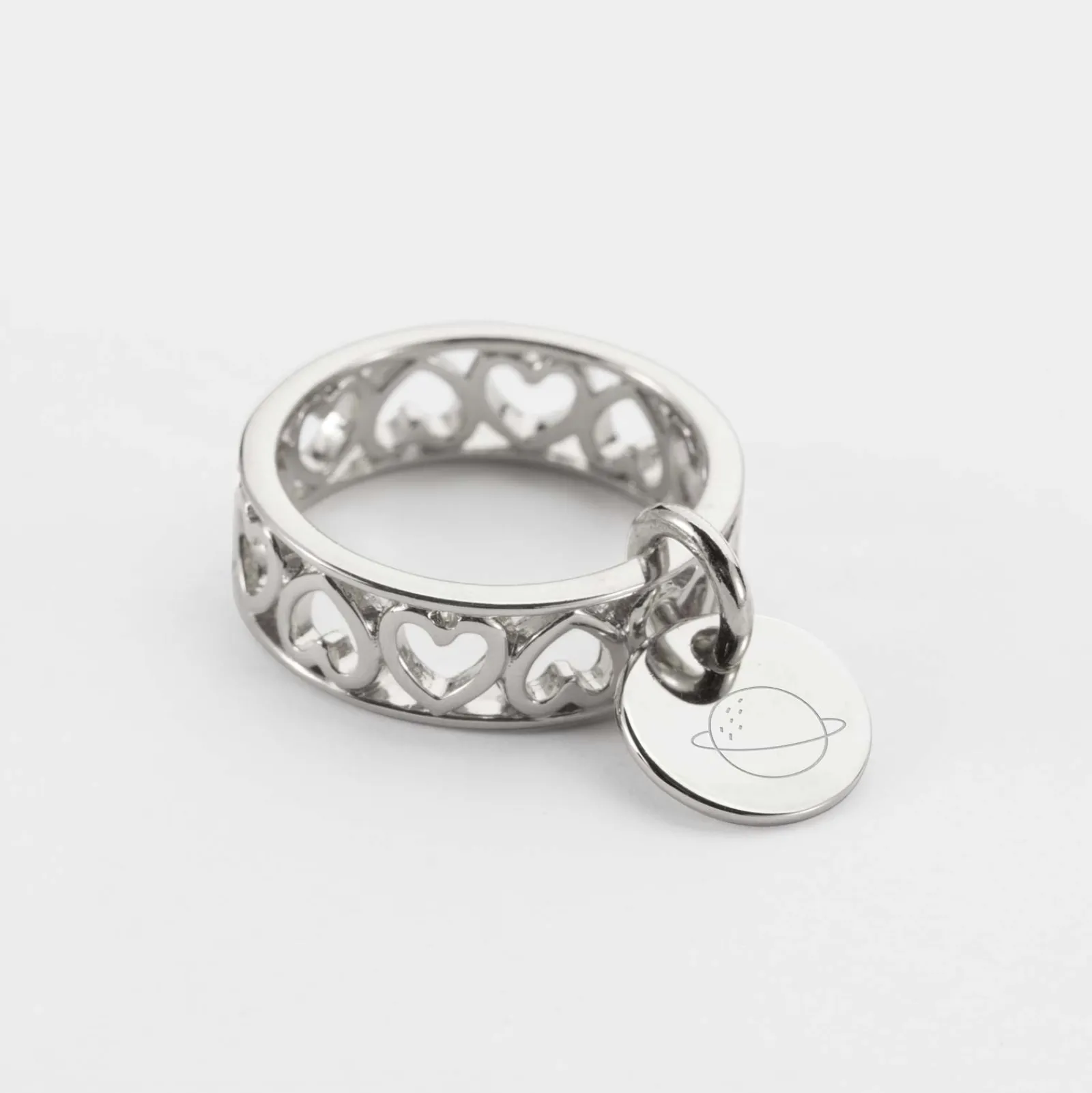 HappyBulle Bague coeurs ajourés personnalisée argent médaille gravée 10 mm Argent rhodié 925