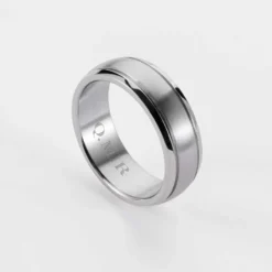 Discount HappyBulle Bague homme ruban argenté personnalisée acier 7 mm