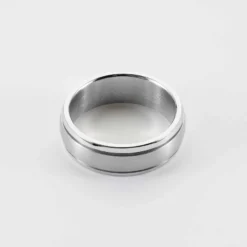 Discount HappyBulle Bague homme ruban argenté personnalisée acier 7 mm