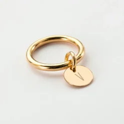 Sale HappyBulle Bague jonc plaqué or personnalisée médaille gravée initiale 10 mm Plaqué or 18k