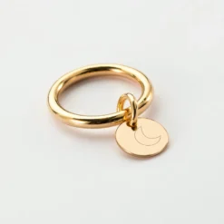 Sale HappyBulle Bague jonc plaqué or personnalisée médaille gravée initiale 10 mm Plaqué or 18k