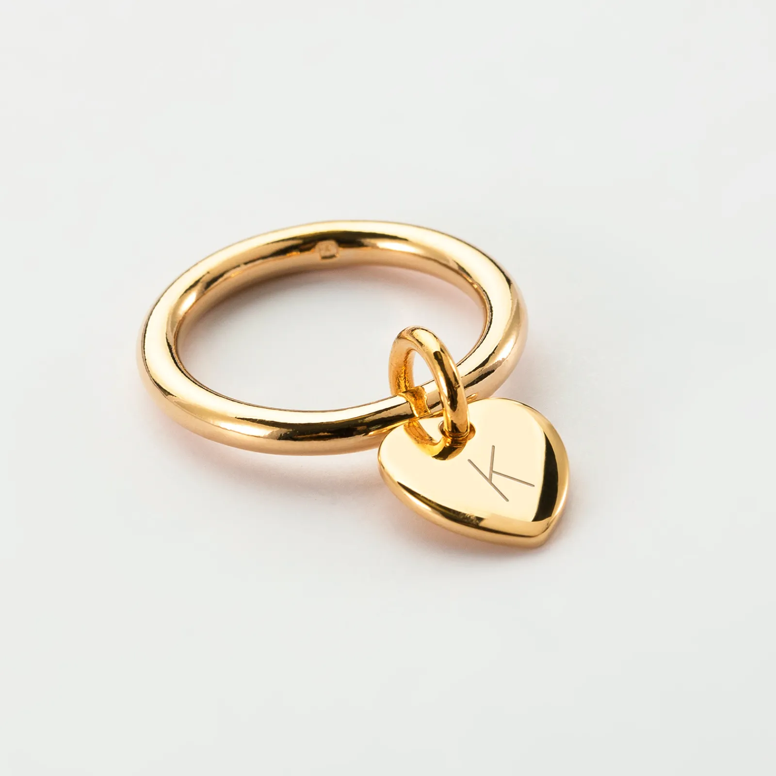 Hot HappyBulle Bague jonc plaqué or personnalisée médaille gravée initiale coeur 10 mm Plaqué or 18k