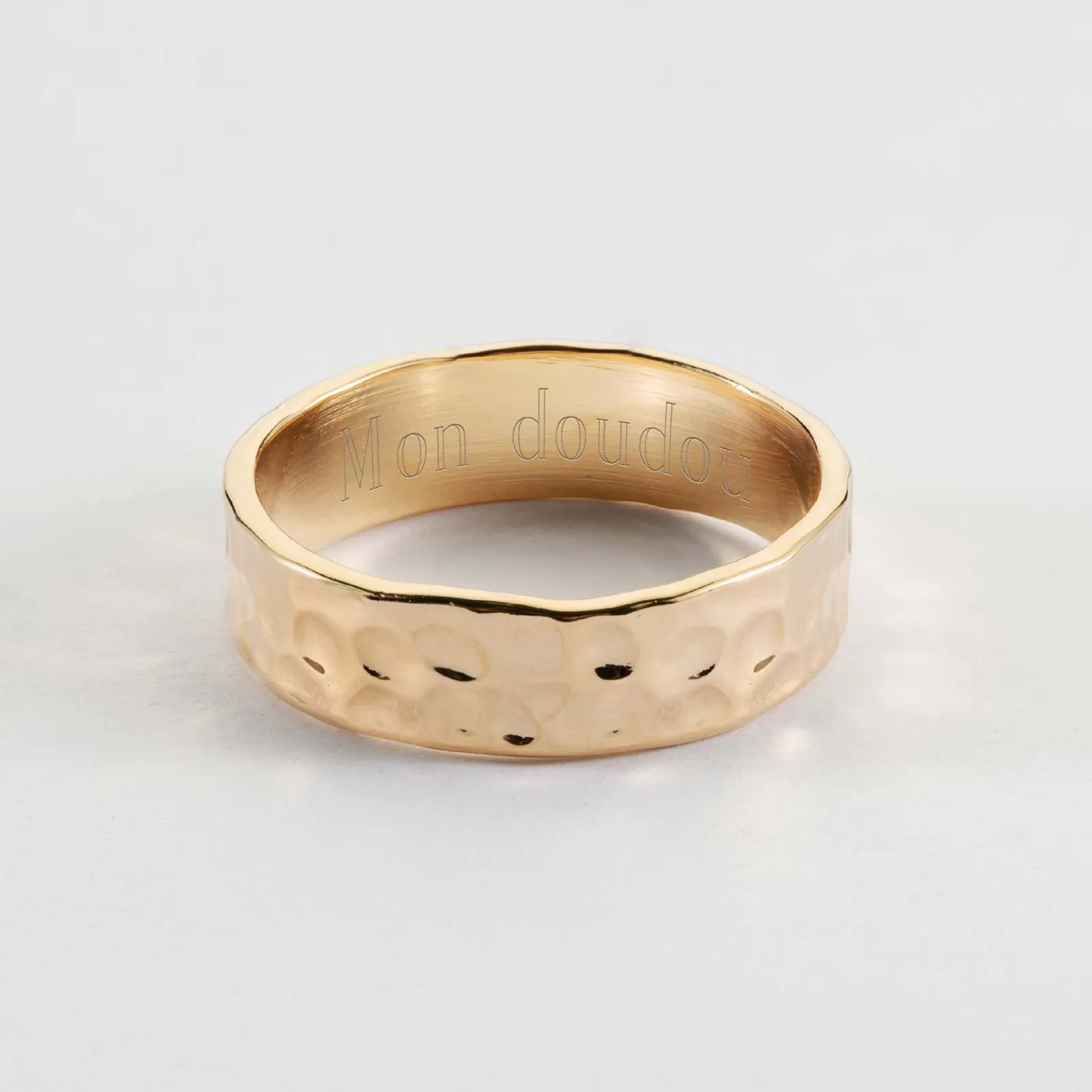 Discount HappyBulle Bague martelée personnalisée plaqué or 5 mm Plaqué or 18k