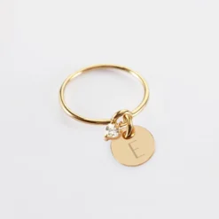 New HappyBulle Bague mini coeur scintillant personnalisé médaille gravée plaqué or 10 mm Plaqué or 18k
