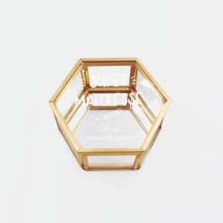 Best HappyBulle Boîte à bijoux personnalisée hexagonale 8x7x4 cm verre gravé - Edition spéciale