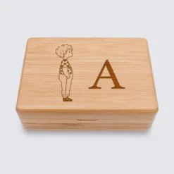 HappyBulle Boîte à bijoux personnalisée initiale 12x8,5 cm bois gravé - x Marie Savart