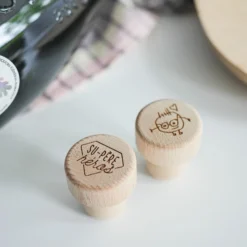 HappyBulle Bouchon de bouteille bois gravé - édition spéciale "Su-père héros" Papa
