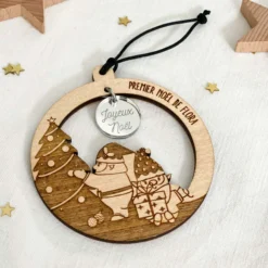 New HappyBulle Boule de Noël personnalisée bois gravé - édition spéciale "Petits " Lutins