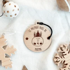 Clearance HappyBulle Boule de Noël personnalisée gravée bois ronde - édition spéciale "Noël"