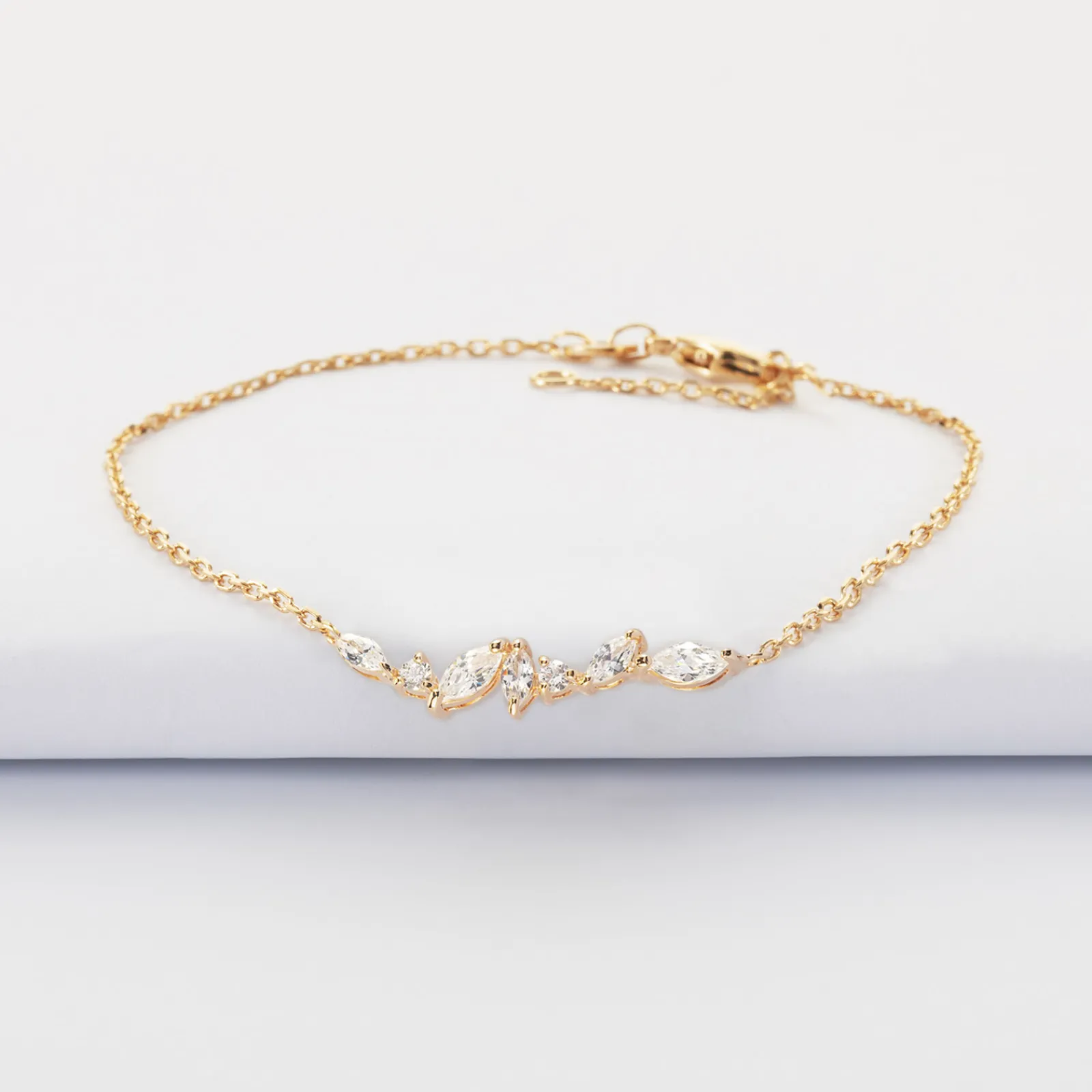 Online HappyBulle Bracelet chaine barrette scintillante plaqué or Plaqué or 18k