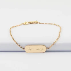 Best HappyBulle Bracelet chaine enfant personnalisé médaille gravée plaqué or plaque 20x8 mm Plaqué or 18k