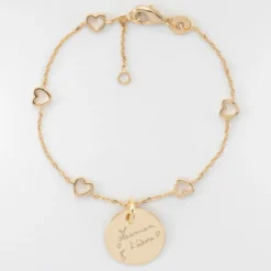 HappyBulle Bracelet chaîne coeurs ajourés personnalisé médaille gravée plaqué or 15 mm Plaqué or 18k