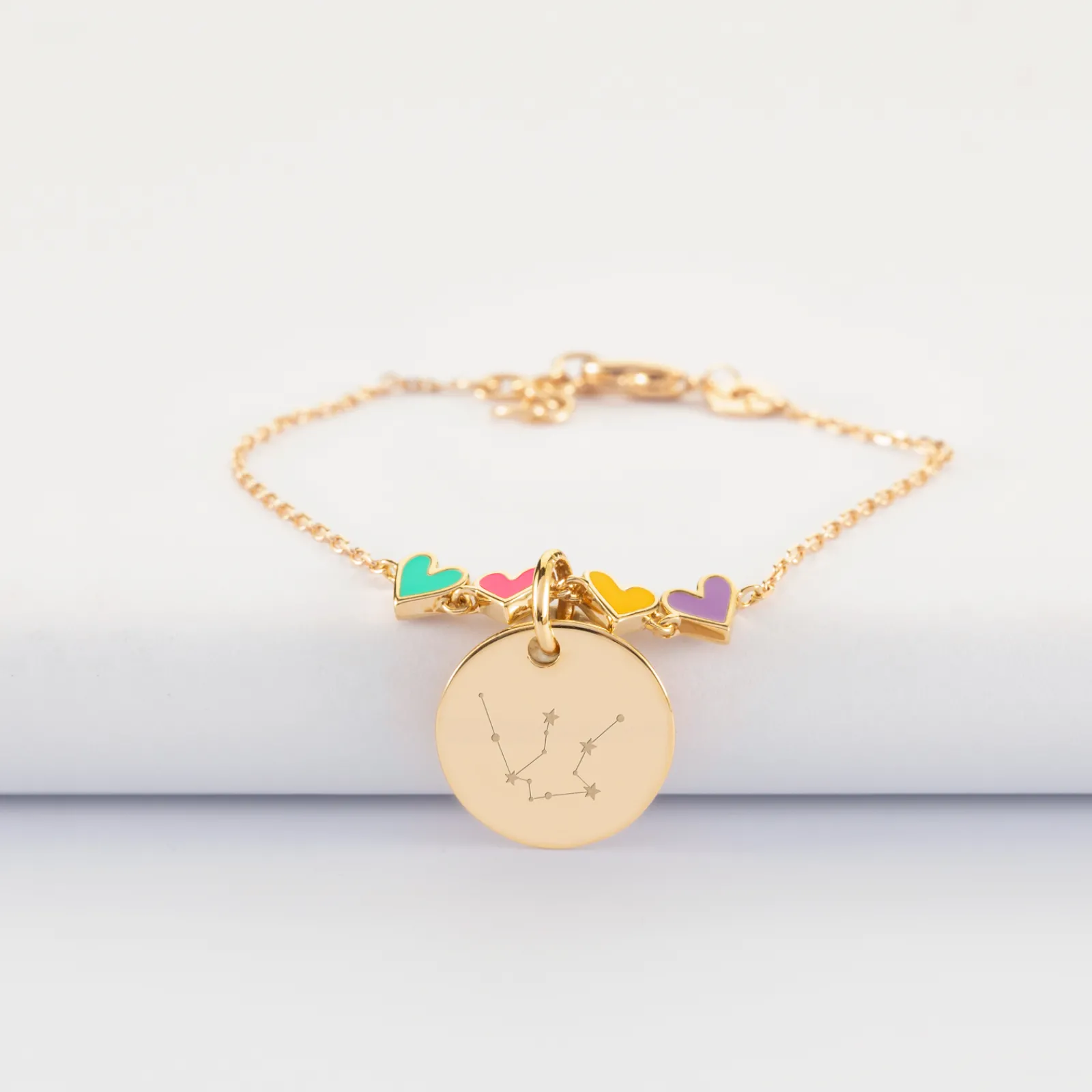Best HappyBulle Bracelet chaîne enfant cœur email multicolore personnalisé médaille gravée plaqué or 15 mm Plaqué or 18k