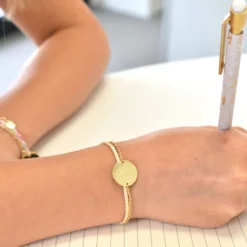 Outlet HappyBulle Bracelet enfant chaîne personnalisé médaille gravée plaqué or 2 trous 15 mm Plaqué or 18k