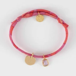 Sale HappyBulle Bracelet enfant Liberty personnalisé médaille gravée plaqué or 10 mm et breloque rectangle zircon plaqué or 9 mm