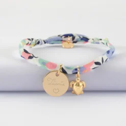 Discount HappyBulle Bracelet enfant Liberty personnalisé médaille gravée plaqué or 15 mm et breloque tortue 10 mm