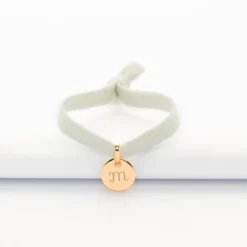 Clearance HappyBulle Bracelet enfant personnalisé cordon élastique médaille gravée plaqué or initiale 10 mm Plaqué or 18k