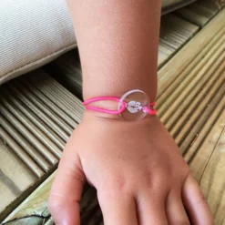 Sale HappyBulle Bracelet enfant personnalisé médaille gravée acrylique ronde 2 trous 17 mm