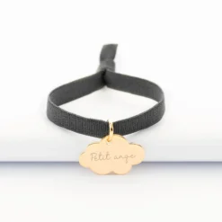 Best HappyBulle Bracelet enfant personnalisé cordon élastique médaille gravée plaqué or nuage 20x14 mm Plaqué or 18k