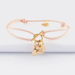 Online HappyBulle Bracelet fermoir personnalisé cordon médaille gravée plaqué or initiale 10 mm et breloque petit coeur bombé 7 mm - x Atelier Wagram Plaqué or 18k