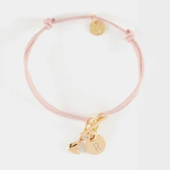 Online HappyBulle Bracelet fermoir personnalisé cordon médaille gravée plaqué or initiale 10 mm et breloque petit coeur bombé 7 mm - x Atelier Wagram Plaqué or 18k