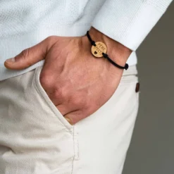 Best HappyBulle Bracelet homme médaille gravée bois ronde 21 mm - Edition spéciale 