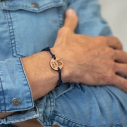 New HappyBulle Bracelet homme médaille gravée bois ronde 21 mm - Edition spéciale 