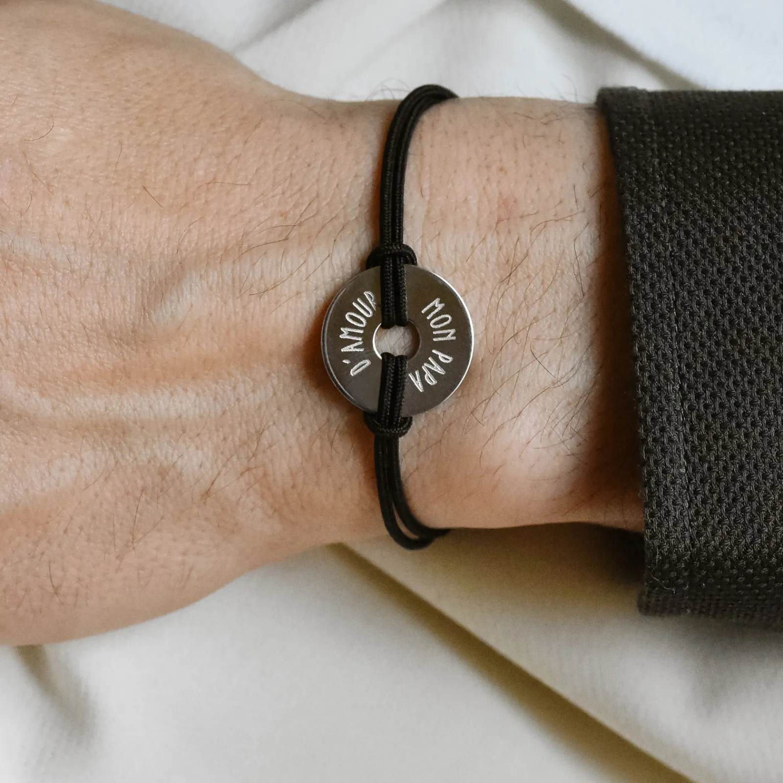 Sale HappyBulle Bracelet homme personnalisé cordon cuir double médaille gravée cible argent 20 mm