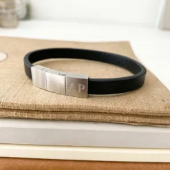Outlet HappyBulle Bracelet homme personnalisé cuir fermoir gravé acier 11x11 mm