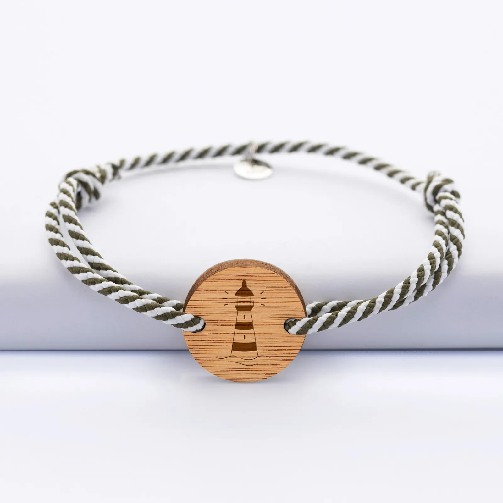 HappyBulle Bracelet homme personnalisé cordon marin tressé médaille gravée ronde 2 trous 21 mm - Edition spéciale Marin Bois