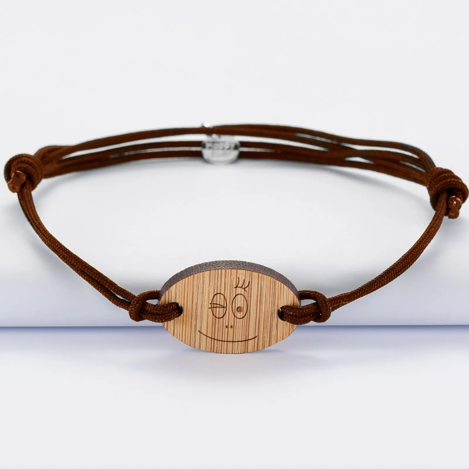 Discount HappyBulle Bracelet homme personnalisé cordon double médaille gravée ovale 2 trous 25x17 mm - x Barbapapa Bois
