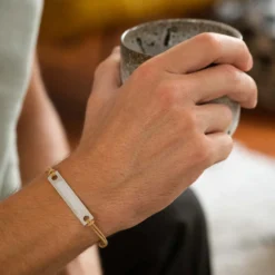 New HappyBulle Bracelet homme personnalisé "message codé" cordon doublé médaille gravée argent plaque 42x8 mm