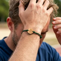 Sale HappyBulle Bracelet homme personnalisé médaille gravée ronde 21 mm - Edition spéciale "Finisher" Bois