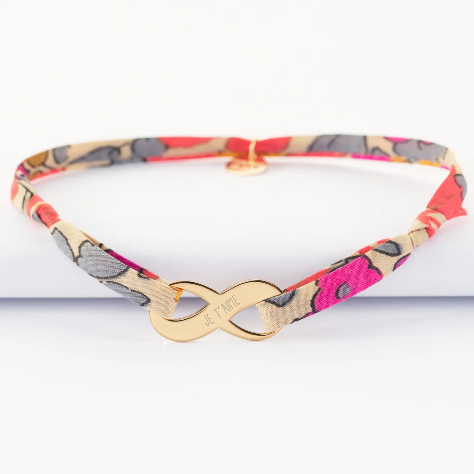 New HappyBulle Bracelet infini Liberty médaille gravée plaqué or 25x10mm Plaqué or 18k