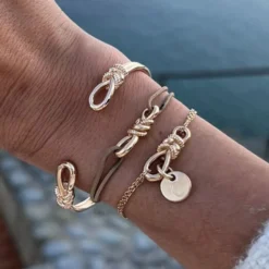 Sale HappyBulle Bracelet jonc "Le lien" plaqué or - x Lilylovesfashion