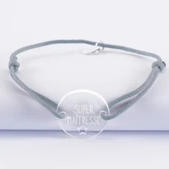 HappyBulle Bracelet médaille gravée acrylique ronde 21 mm - Edition spéciale "Super maîtresse"