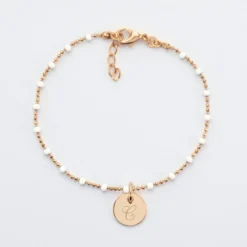 HappyBulle Bracelet perles colorées personnalisé médaille gravée plaqué or 10 mm