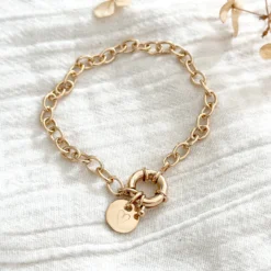 Sale HappyBulle Bracelet personnalisé chaine fermoir marin médaille gravée plaqué or 10 mm Plaqué or 18k