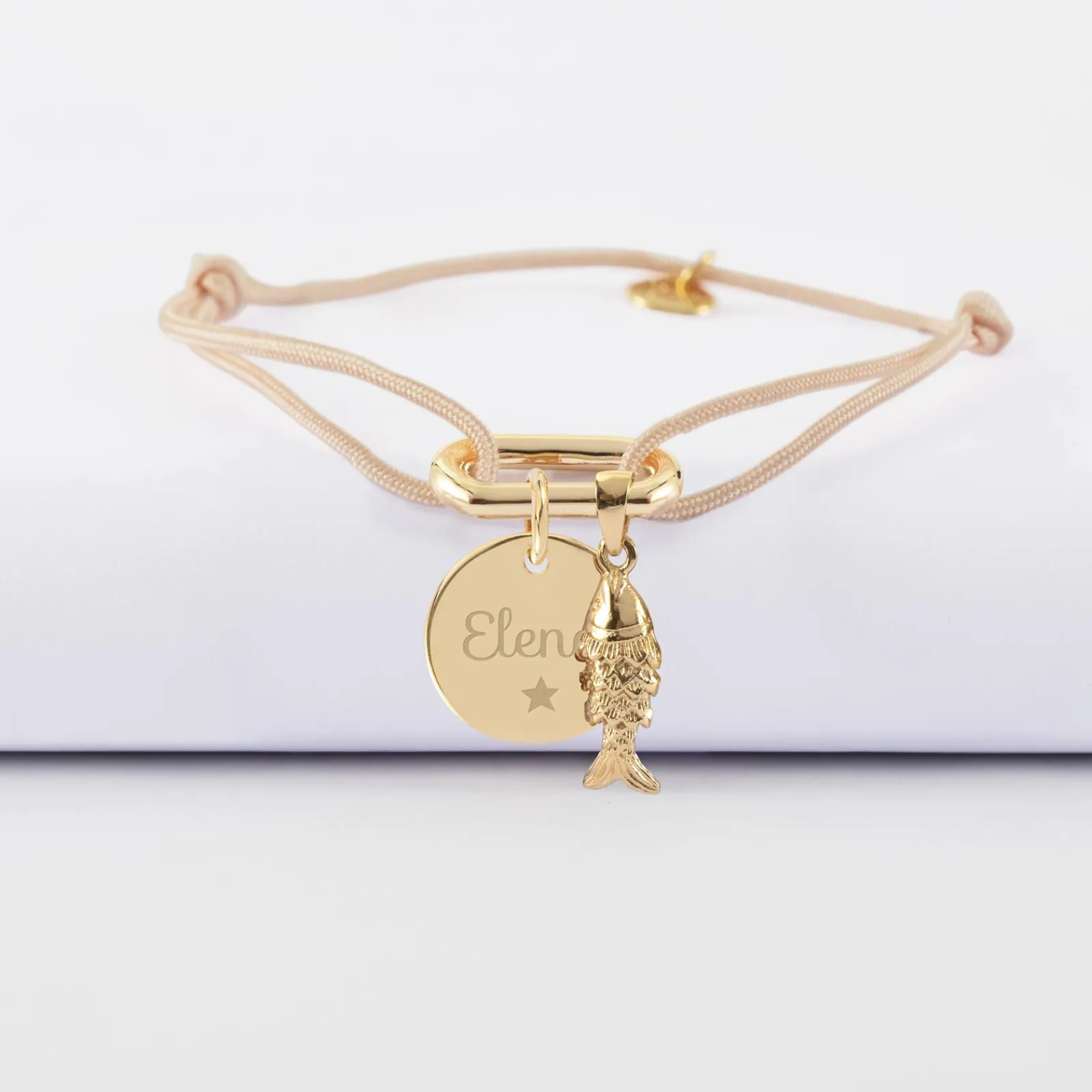 Outlet HappyBulle Bracelet personnalisé cordon mousqueton 17x11 mm médaille gravée plaqué or 15 mm et breloque(s) summer - à composer Plaqué or 18k