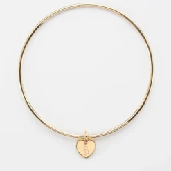 Best HappyBulle Bracelet personnalisé jonc plaqué or médaille gravée initiale coeur 10 mm Plaqué or 18k