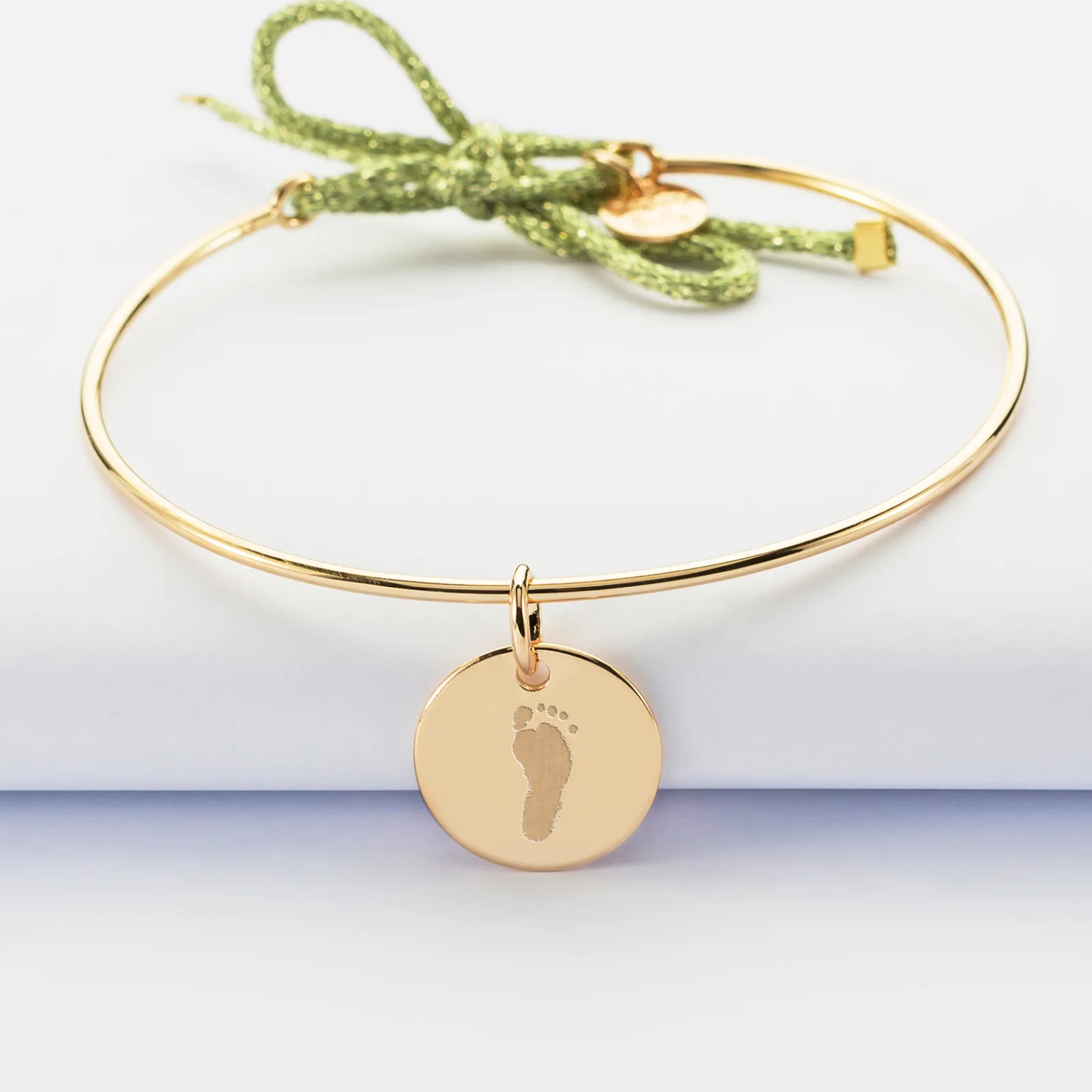 Online HappyBulle Bracelet personnalisé jonc plaqué or et cordon pailleté médaille gravée 15 mm Plaqué or 18k