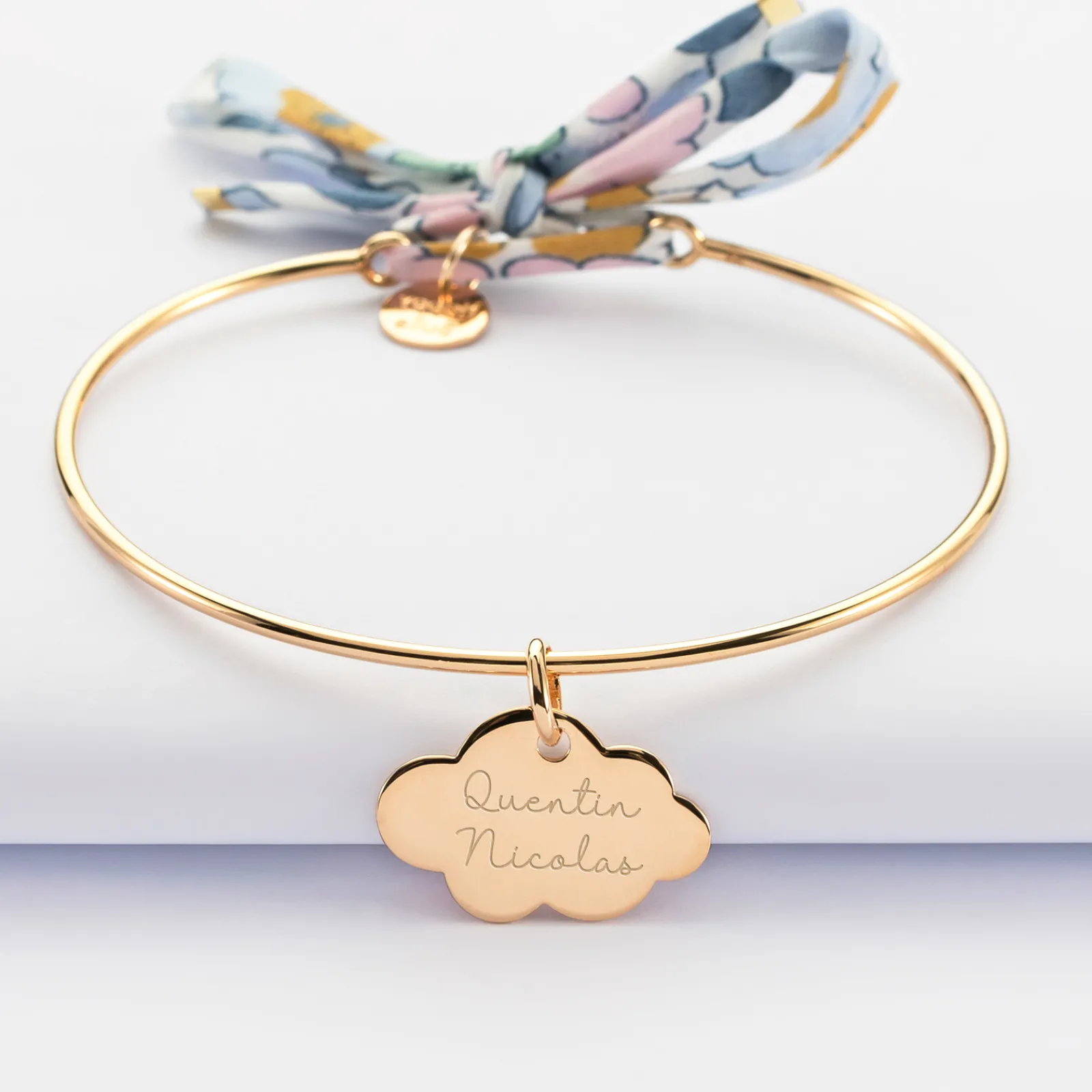 Clearance HappyBulle Bracelet personnalisé jonc plaqué or et cordon Liberty médaille gravée nuage 20x14 mm Plaqué or 18k