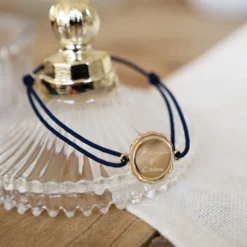 Sale HappyBulle Bracelet personnalisé médaille contour fleur gravée plaqué or 2 trous 18 mm