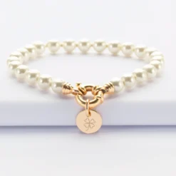 HappyBulle Bracelet personnalisé perles de Majorque fermoir marin médaille gravée plaqué or 10 mm