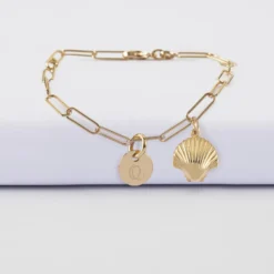 New HappyBulle Bracelet personnalisé petites mailles médaille gravée plaqué or 10 mm et breloque(s) summer - à composer Plaqué or 18k