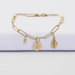 New HappyBulle Bracelet personnalisé petites mailles médaille gravée plaqué or 10 mm et breloque(s) summer - à composer Plaqué or 18k