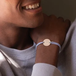 Discount HappyBulle Bracelet Témoin homme personnalisé cordon marin tressé médaille gravée argent 2 trous 20 mm