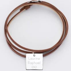HappyBulle Bracelet 3 tours cuir personnalisé médaille gravée argent dormeuse carré 18x18 mm