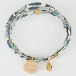 Clearance HappyBulle Bracelet 3 tours Liberty personnalisé médaille gravée plaqué or 15 mm et breloque coquillage cauri 10 mm Plaqué or 18k
