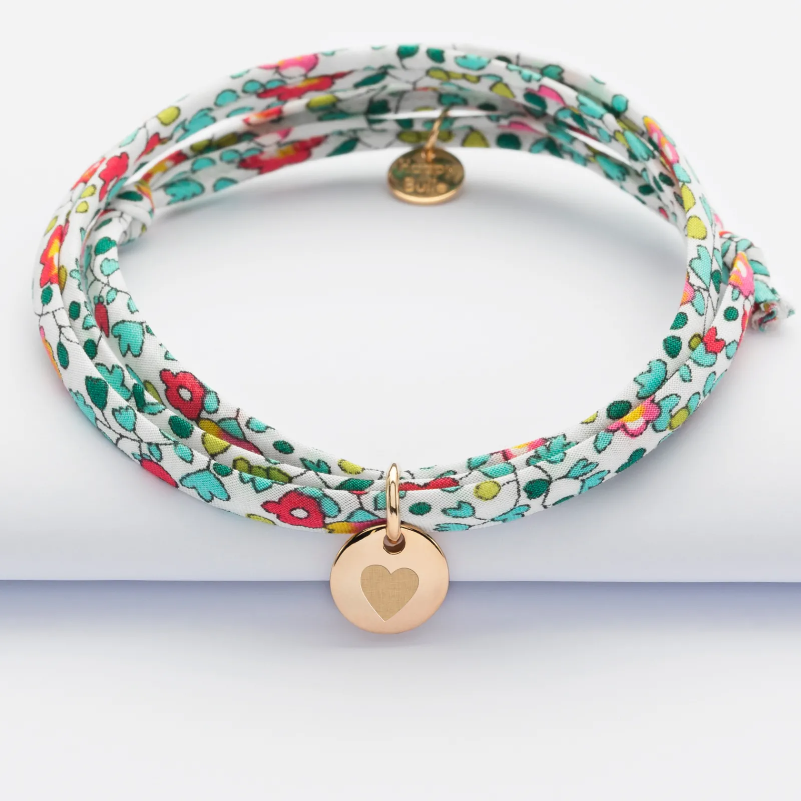 Discount HappyBulle Bracelet 3 tours Liberty personnalisé initiale médaille gravée plaqué or 10 mm Plaqué or 18k
